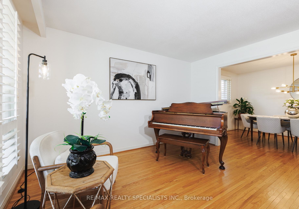 217-mcallister-road-toronto-ontario-c13106390