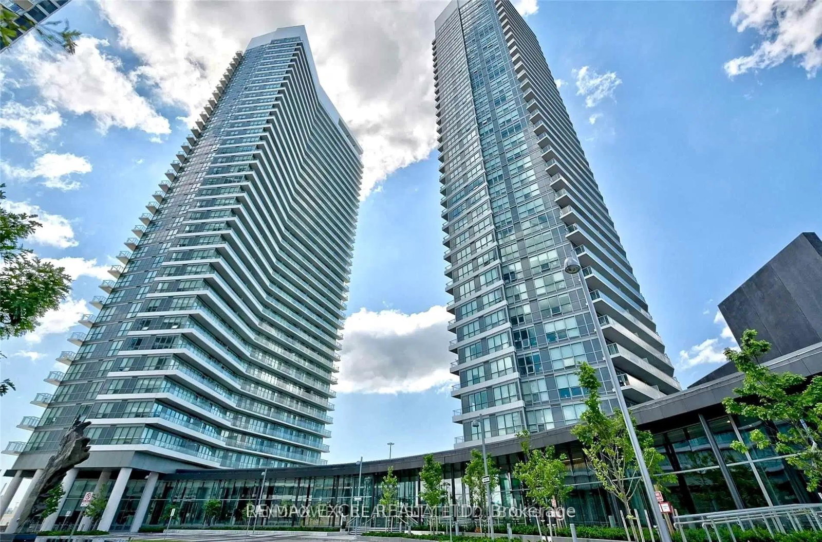 115-mcmahon-drive-north-york-ontario-c13106394