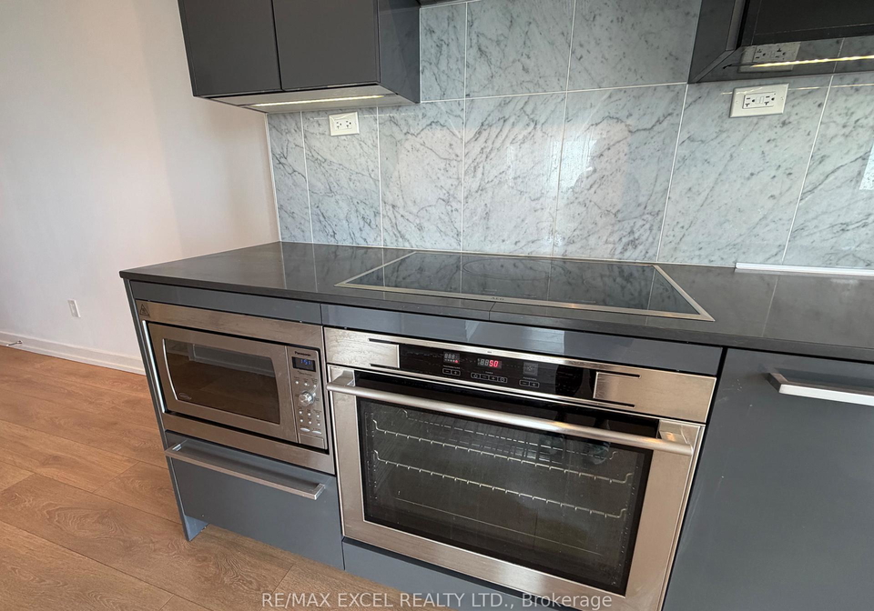 115-mcmahon-drive-north-york-ontario-c13106394