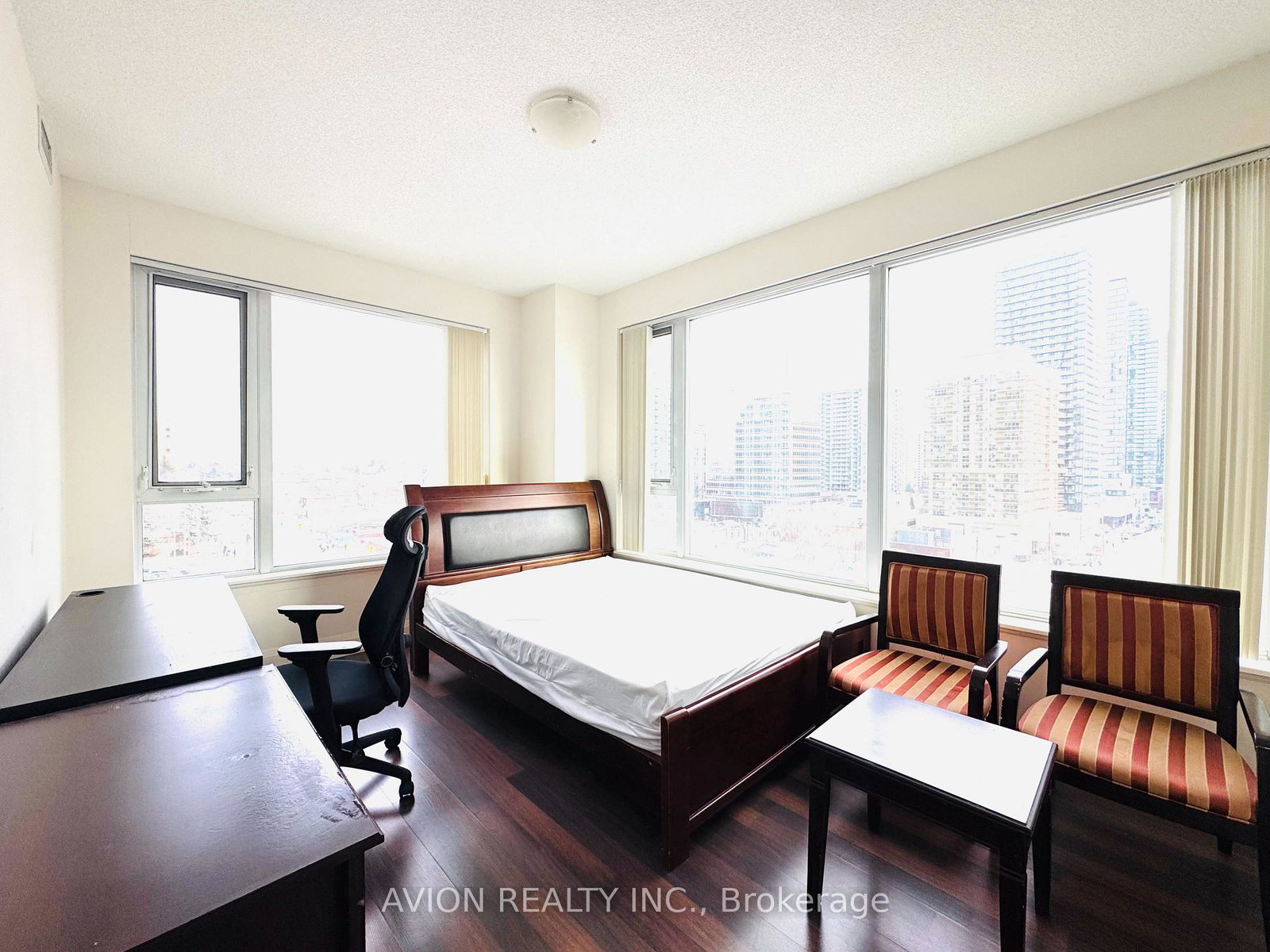 68-canterbury-place-toronto-ontario-c13106414
