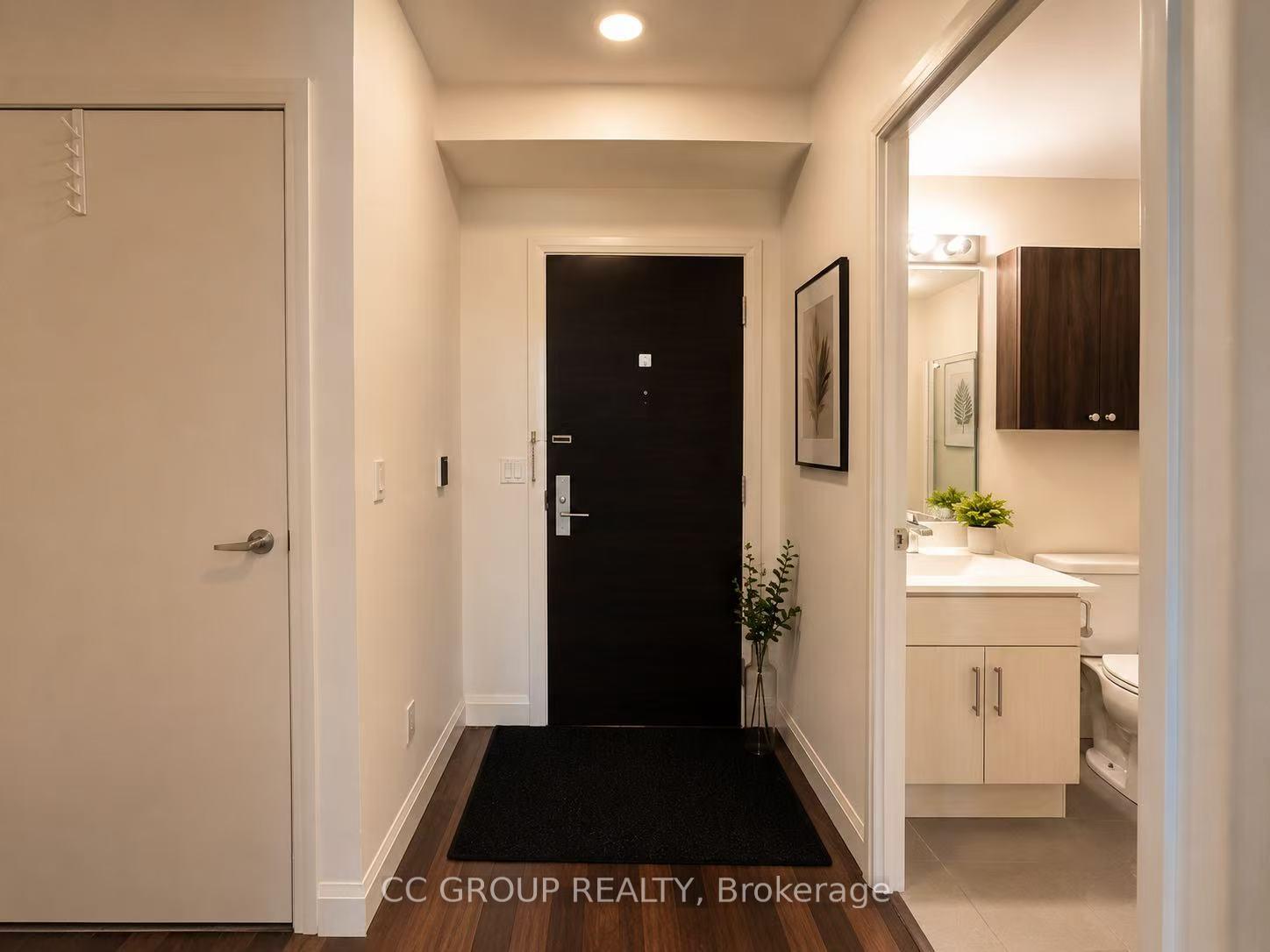 68-canterbury-place-toronto-ontario-c13106458