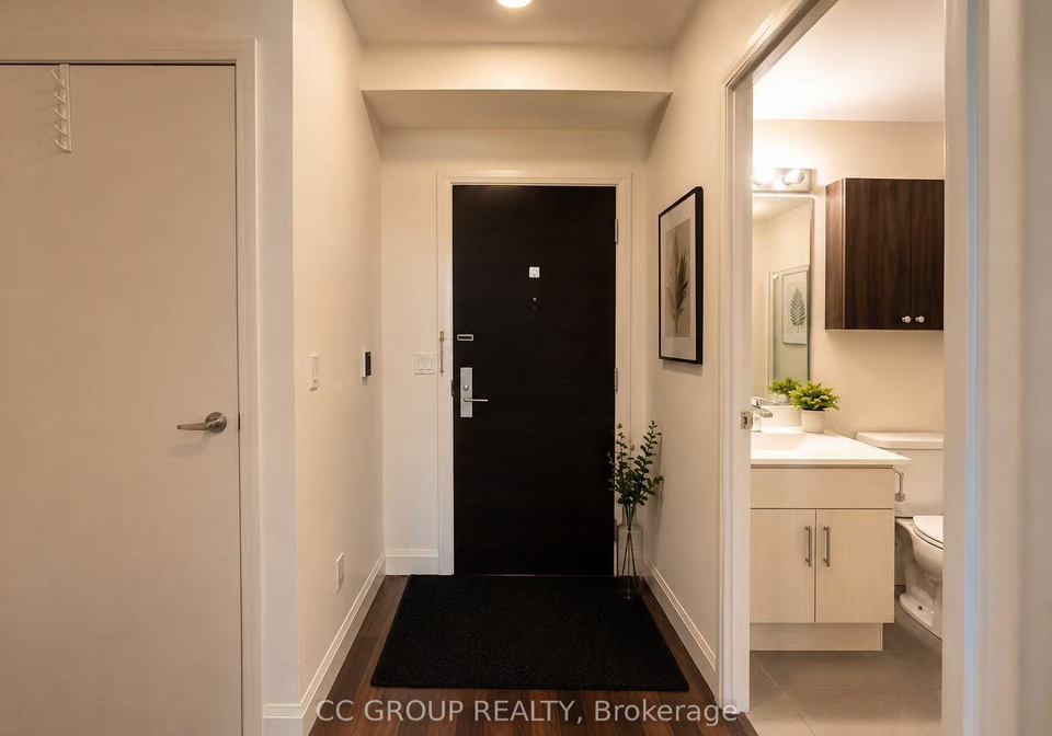 68-canterbury-place-toronto-ontario-c13106458