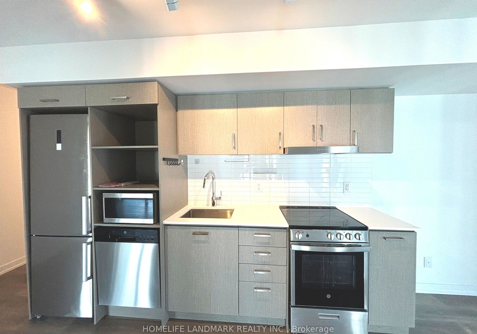 219-dundas-street-e-toronto-ontario-c13106464