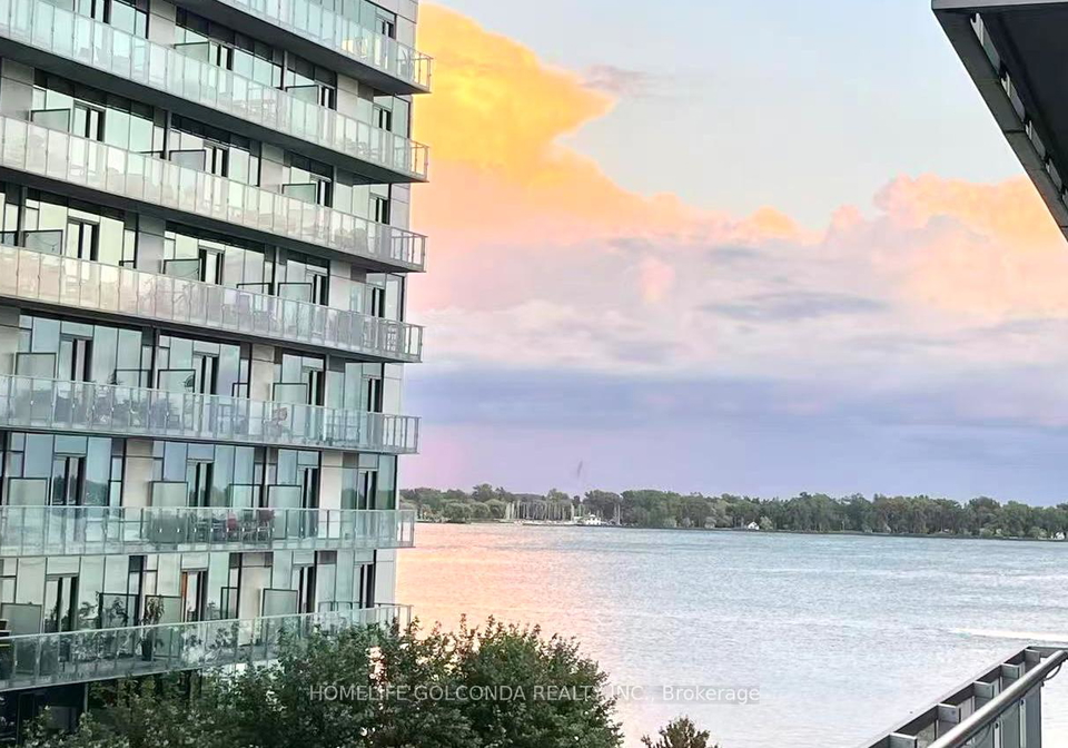 29-queens-quay-e-toronto-ontario-c13106488