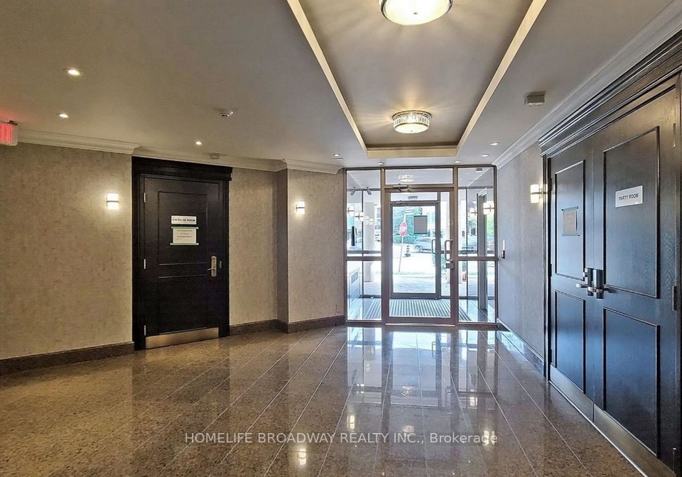 2-clairtrell-road-north-york-ontario-c13106500