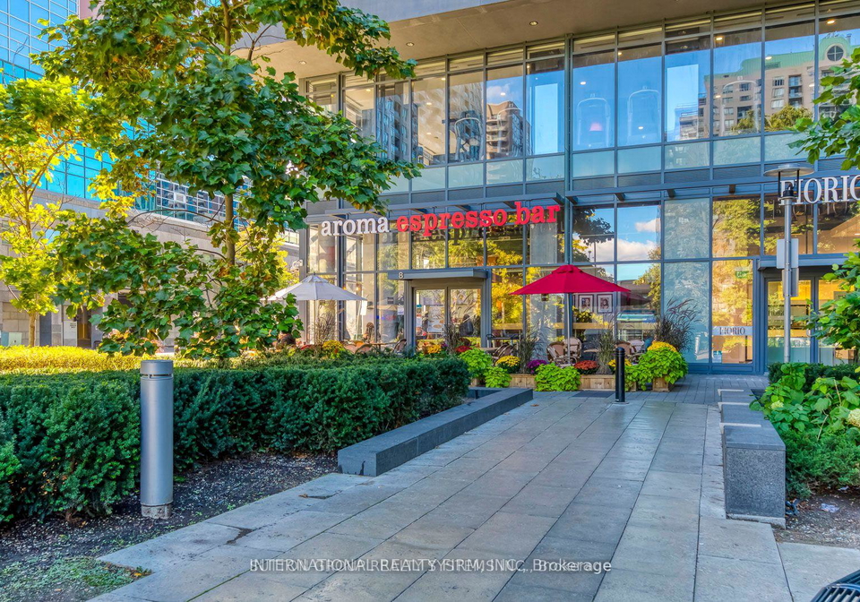 5162-yonge-street-toronto-ontario-c13106642