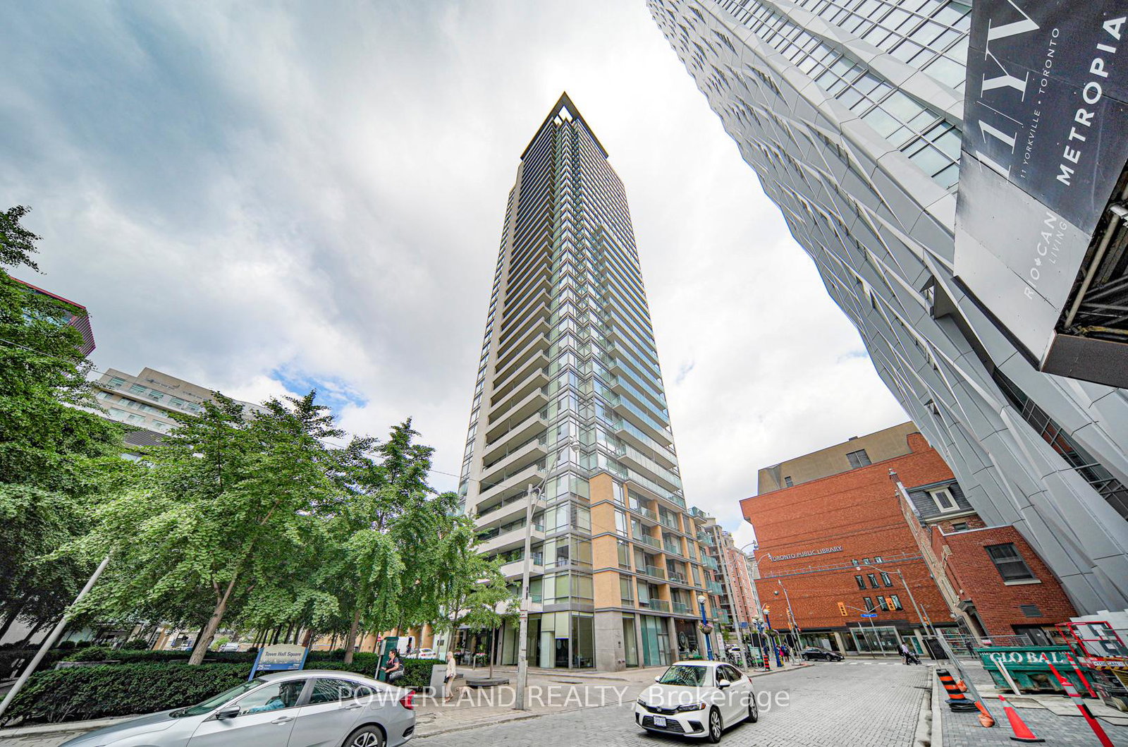 18-yorkville-avenue-toronto-ontario-c13106844