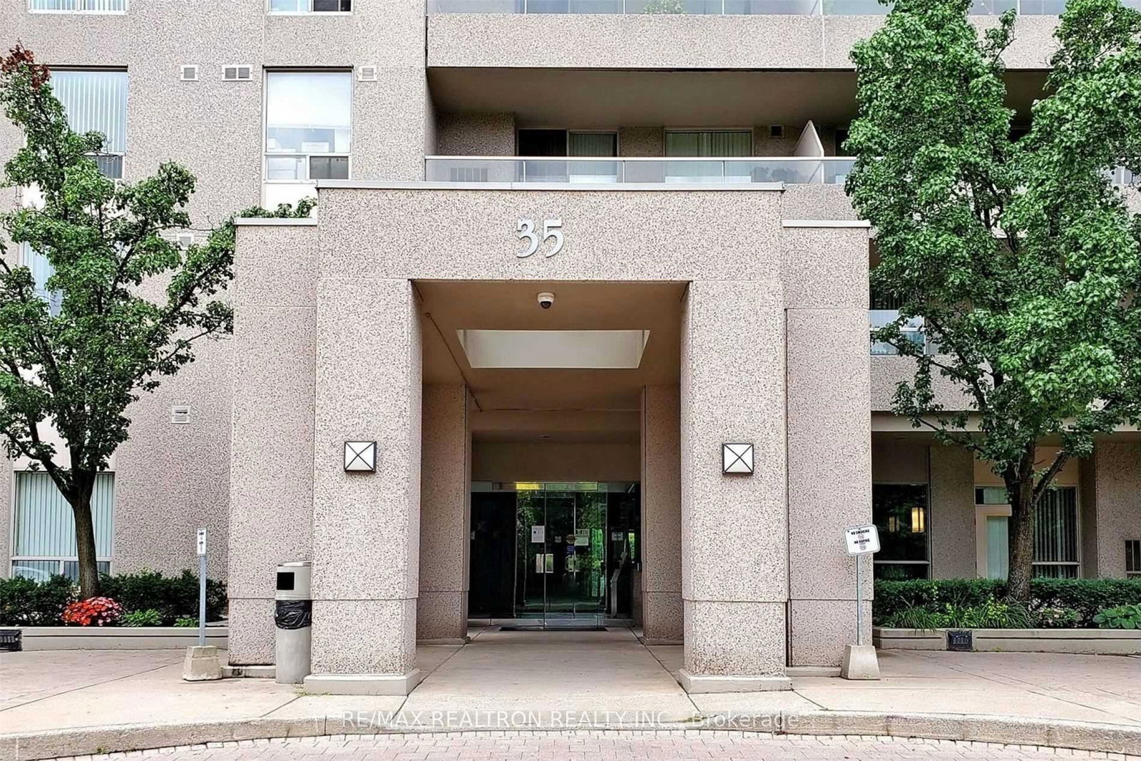 35-empress-avenue-north-york-ontario-c13106862