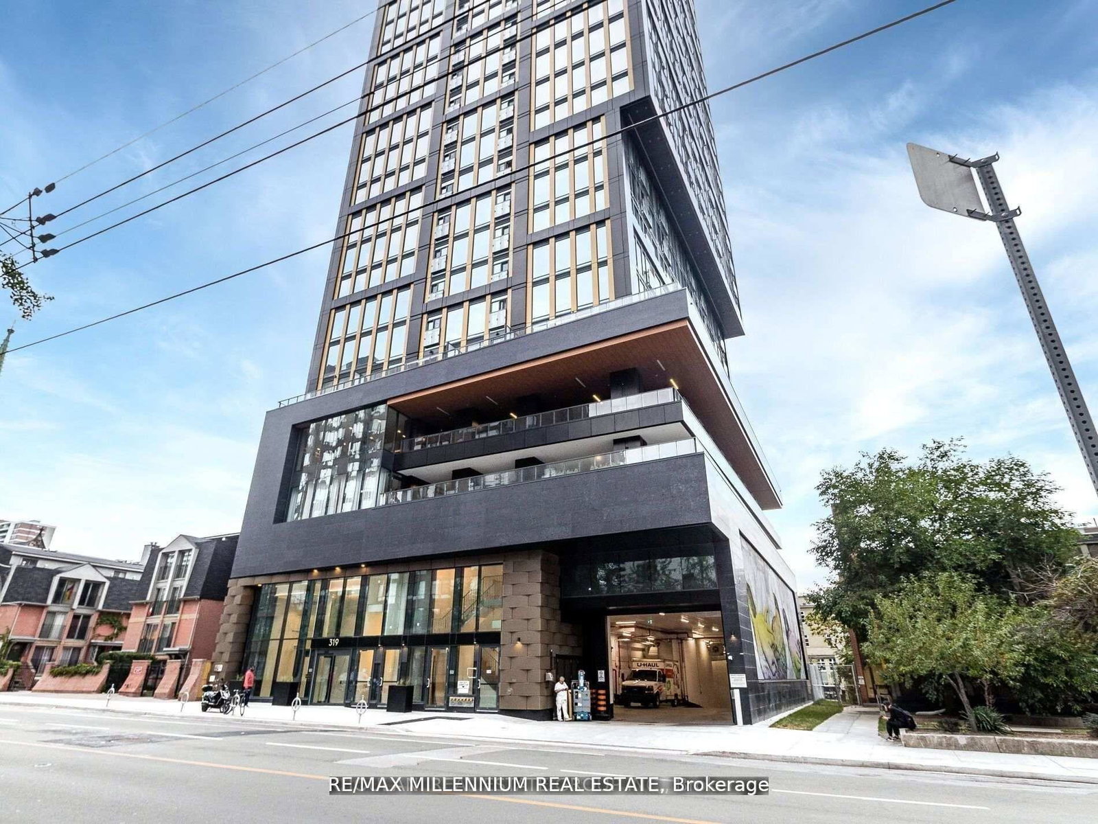 319-jarvis-street-toronto-ontario-c13106998