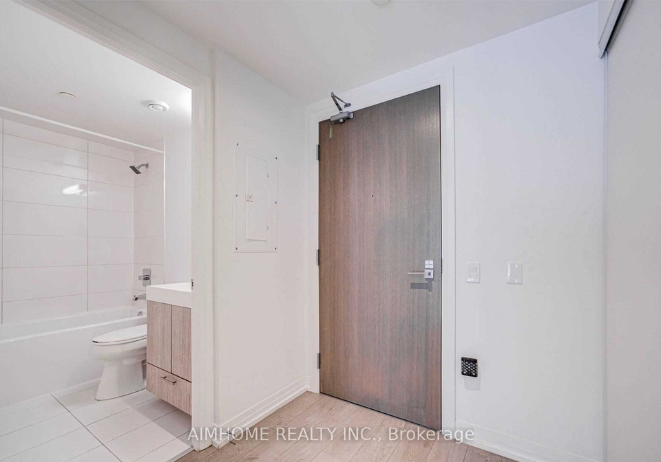 251-jarvis-street-toronto-ontario-c13107016
