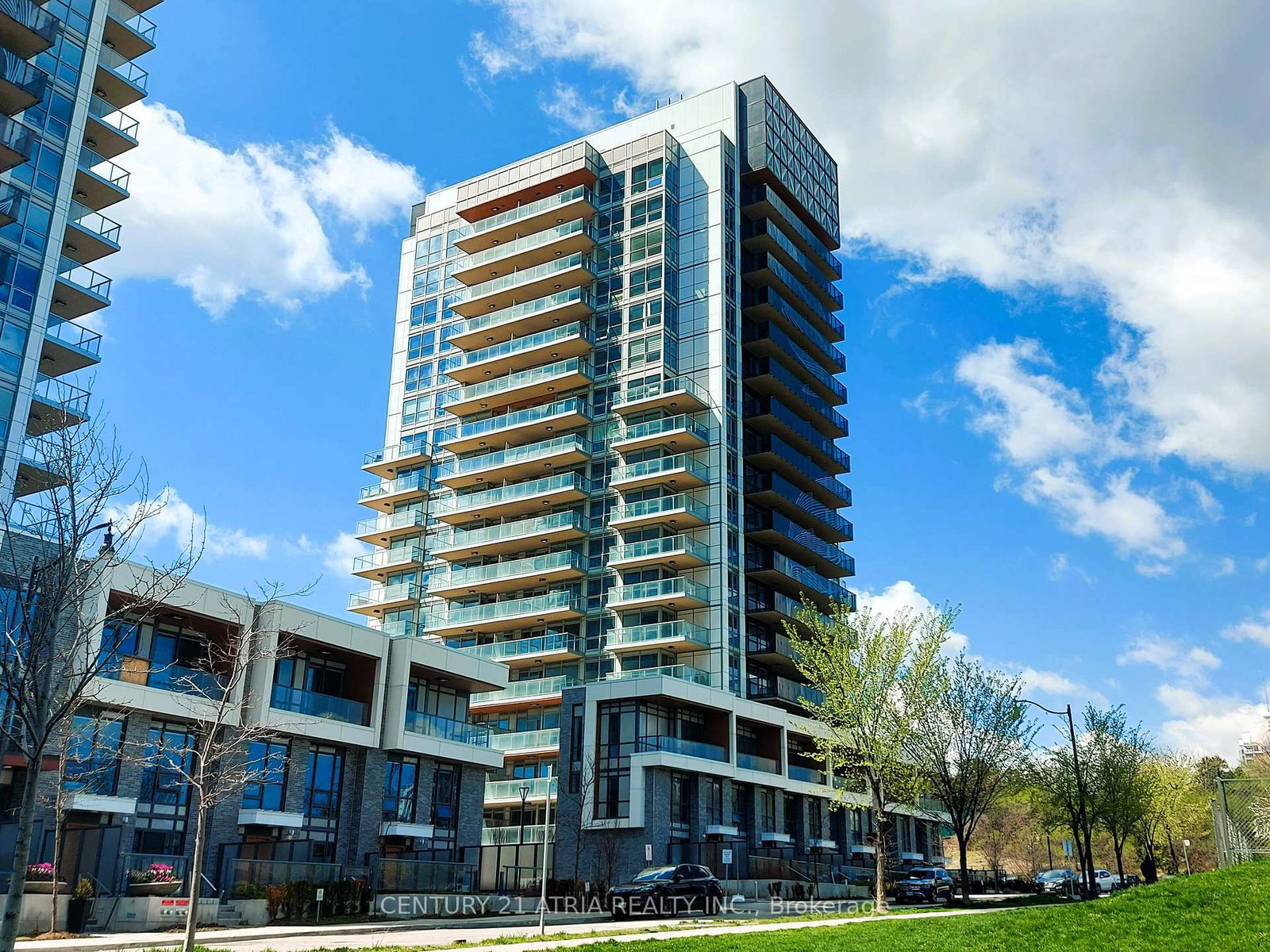 25-mcmahon-drive-north-york-ontario-c13107028