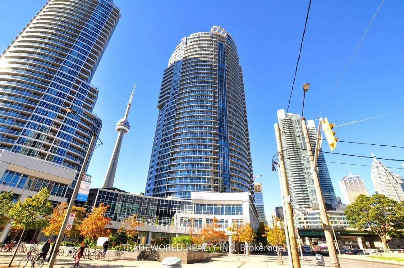 8-york-street-toronto-ontario-c13107322