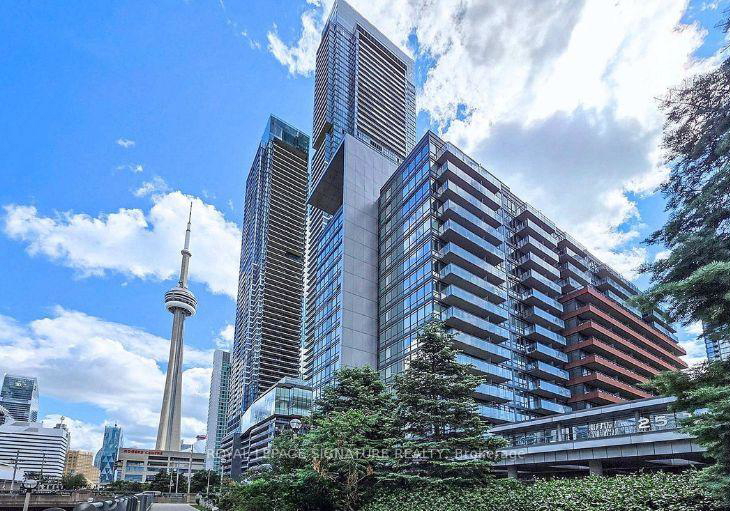 4k-spadina-avenue-toronto-ontario-c13107342