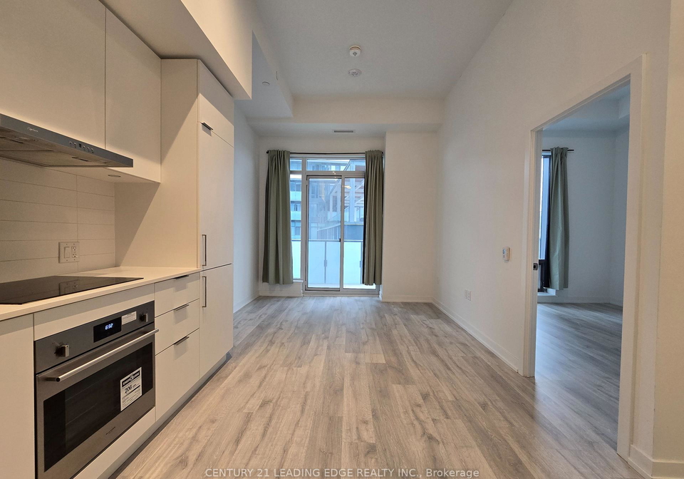 7-golden-lion-heights-north-york-ontario-c13107348