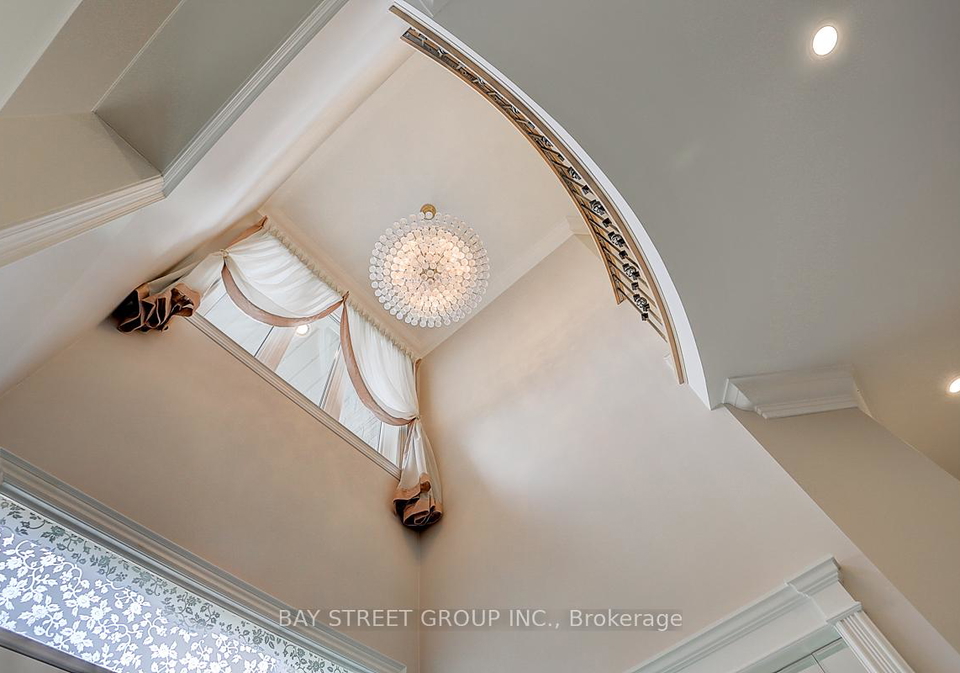 25-bowan-court-north-york-ontario-c13107400