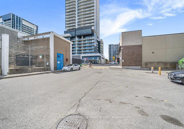 50-oneill-road-north-york-ontario-c13107586