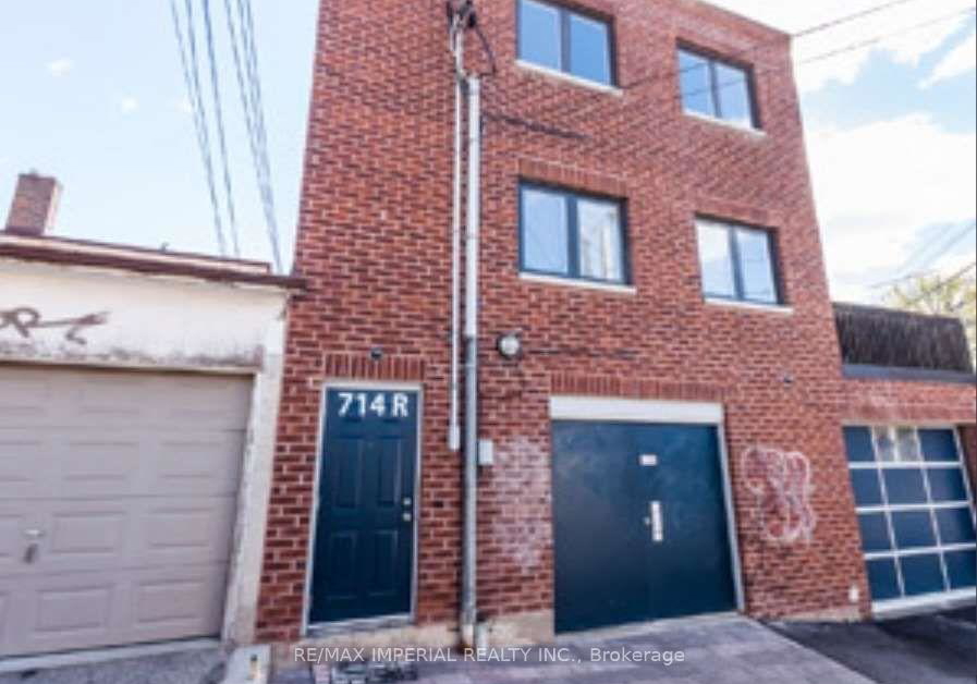 714r-dufferin-street-toronto-ontario-c13107598