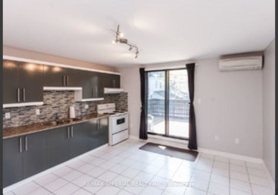 714r-dufferin-street-toronto-ontario-c13107598