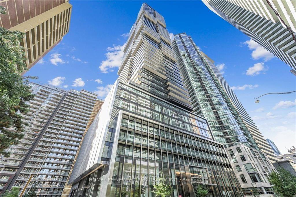 55-charles-street-e-toronto-ontario-c13107600