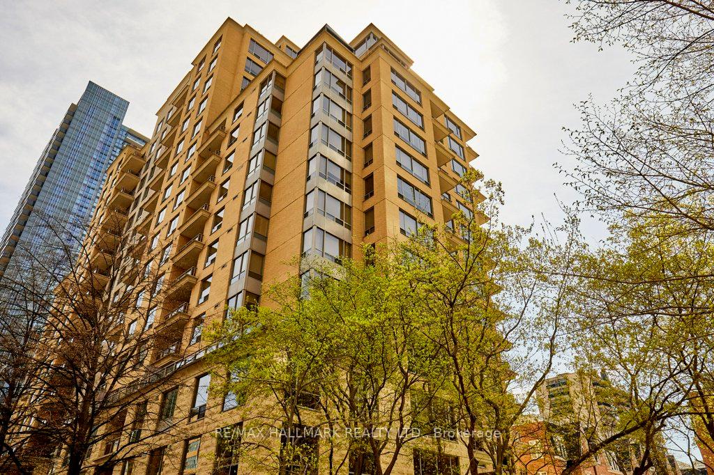 123-eglinton-avenue-toronto-ontario-c13107700