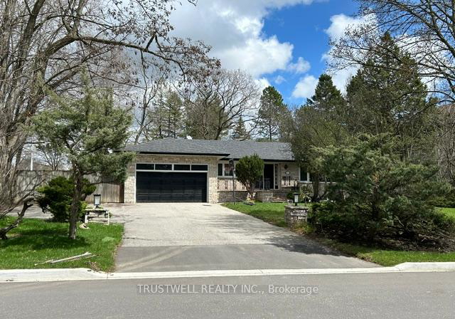 20-oxbow-road-north-york-ontario-c13107752