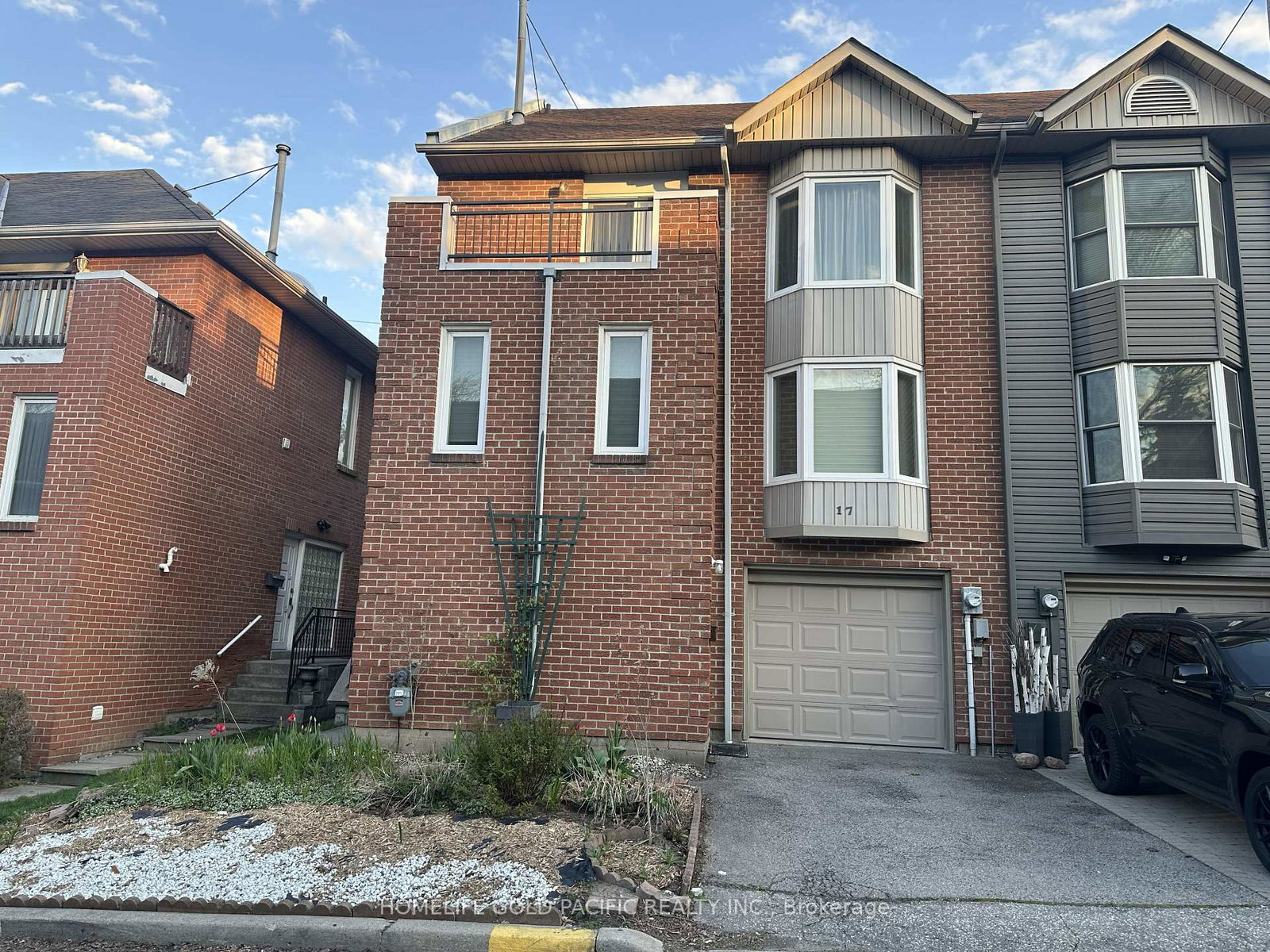 17-protea-gardens-north-york-ontario-c13107802