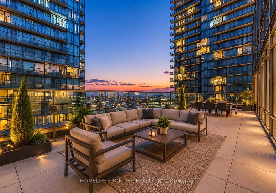 37-grosvenor-street-toronto-ontario-c13107812