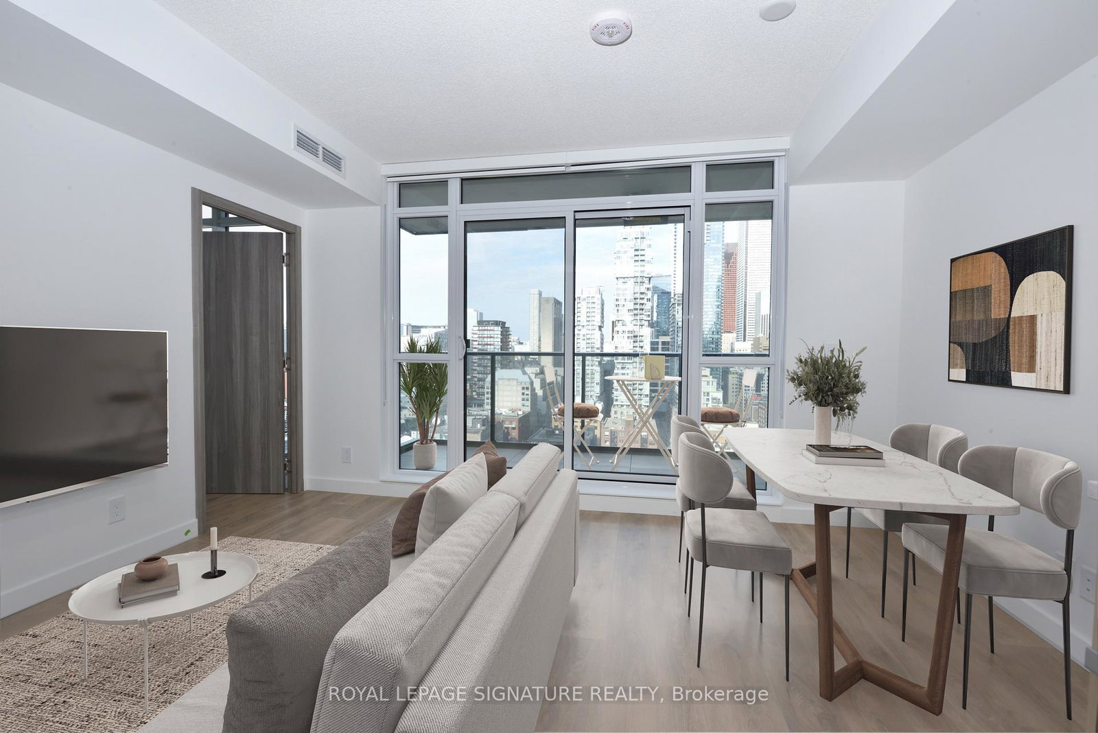 38-widmer-street-toronto-ontario-c13107892