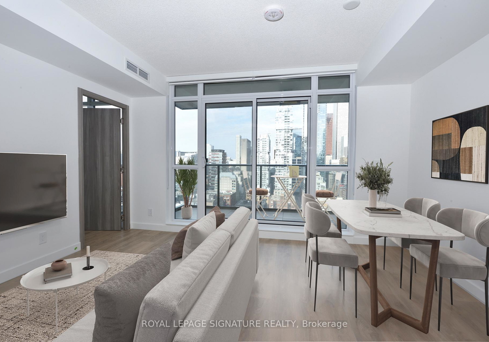 38-widmer-street-toronto-ontario-c13107892