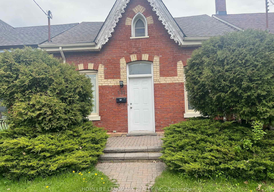231-clinton-street-toronto-ontario-c13107898