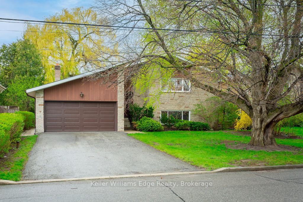315-homewood-avenue-toronto-ontario-c13107936
