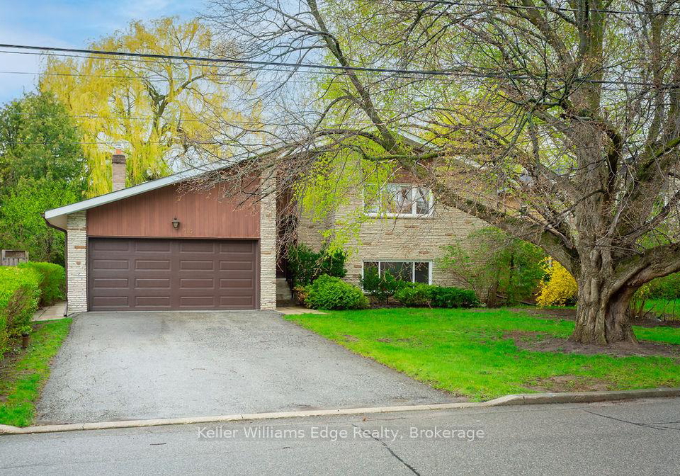 315-homewood-avenue-toronto-ontario-c13107936