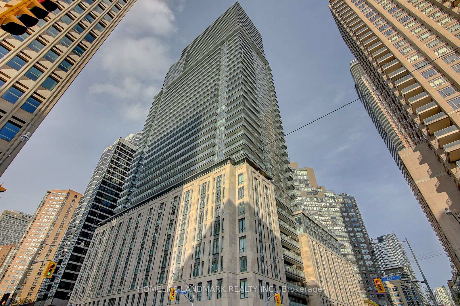 955-bay-street-toronto-ontario-c13107956