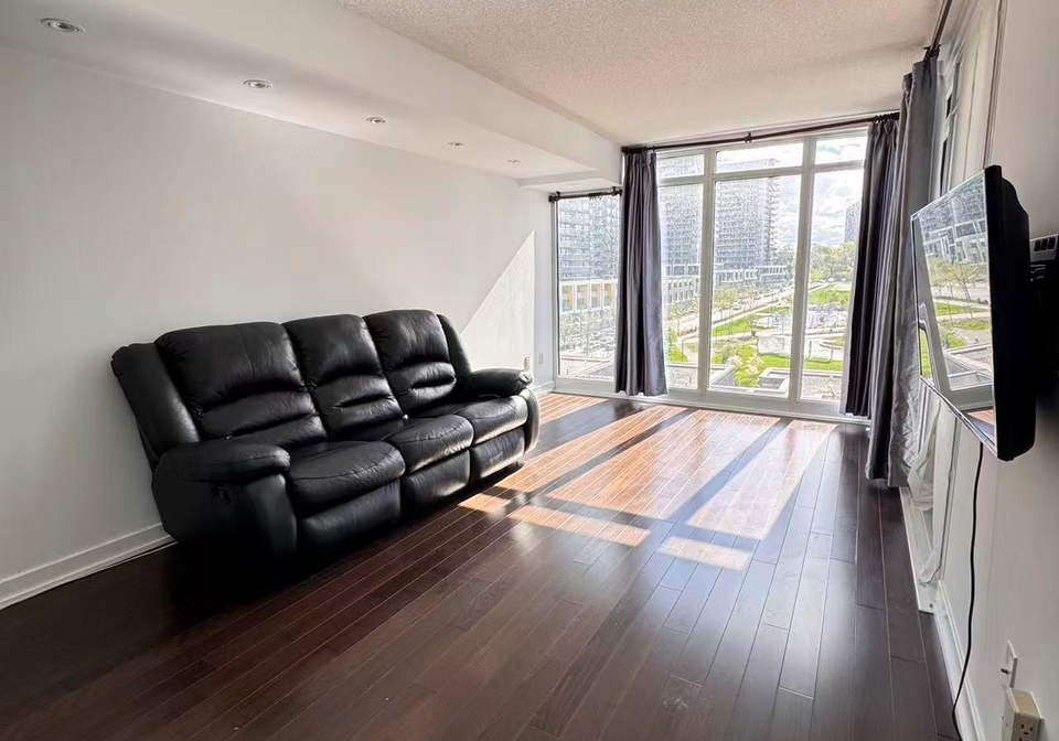 121-mcmahon-drive-north-york-ontario-c13108038