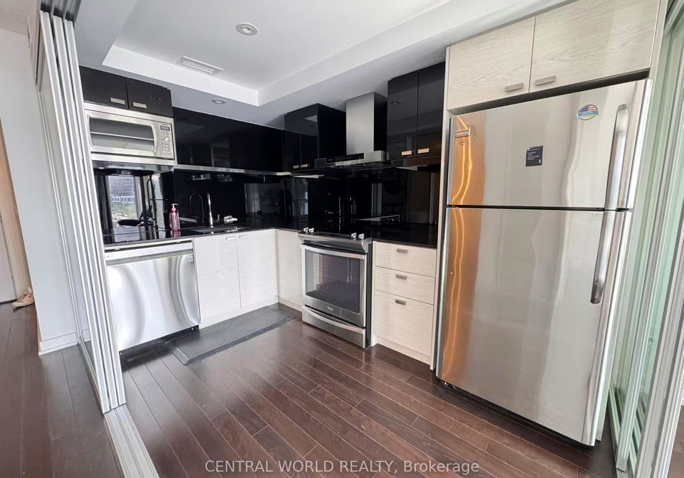 121-mcmahon-drive-north-york-ontario-c13108038