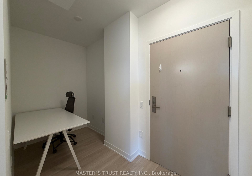 500-wilson-avenue-toronto-ontario-c13108062