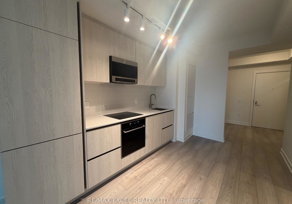 110-broadway-avenue-toronto-ontario-c13108206