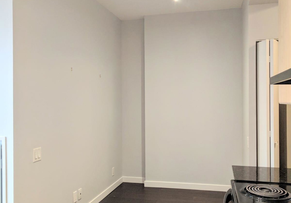 30-canterbury-place-toronto-ontario-c13108308