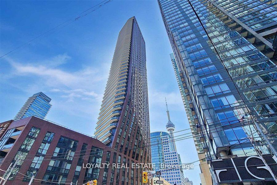 99-john-street-toronto-ontario-c13108350