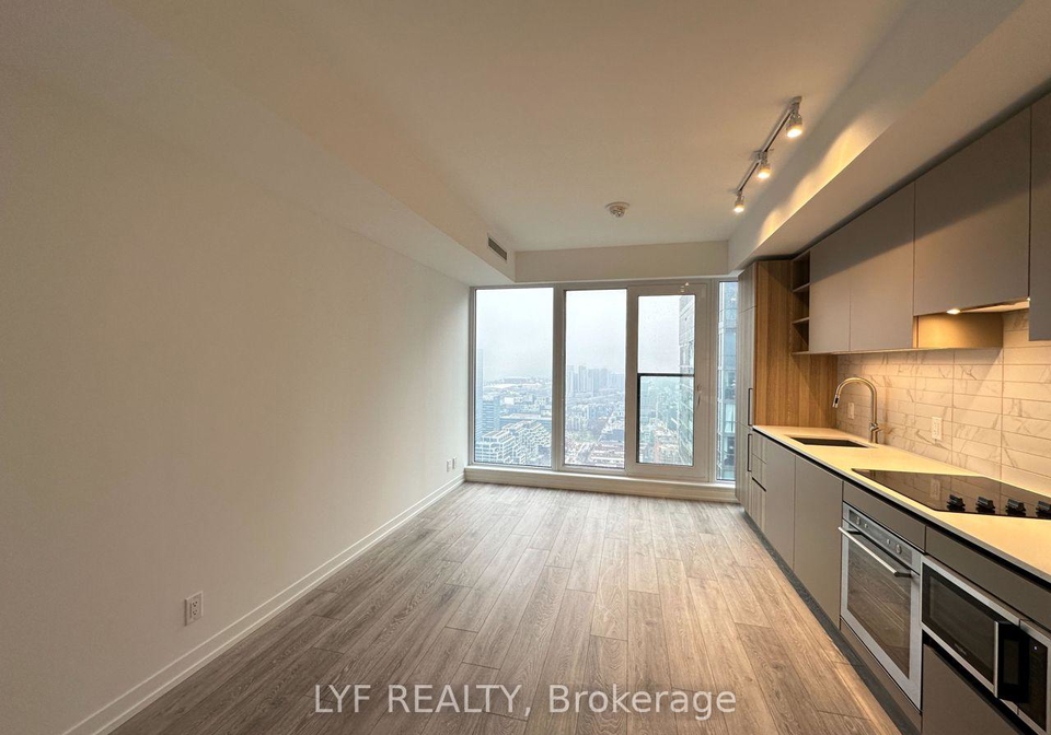 55-mercer-street-toronto-ontario-c13108414