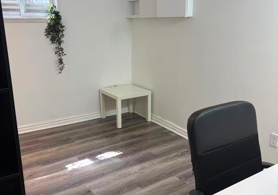 35-cairnside-crescent-north-york-ontario-c13108438