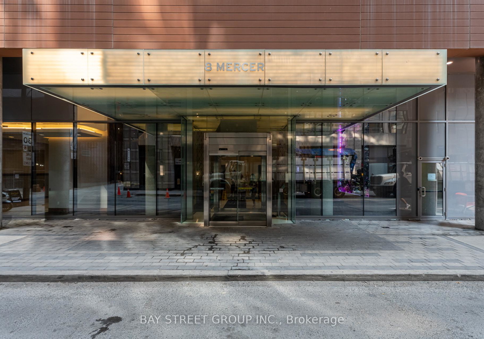 8-mercer-street-toronto-ontario-c13108476