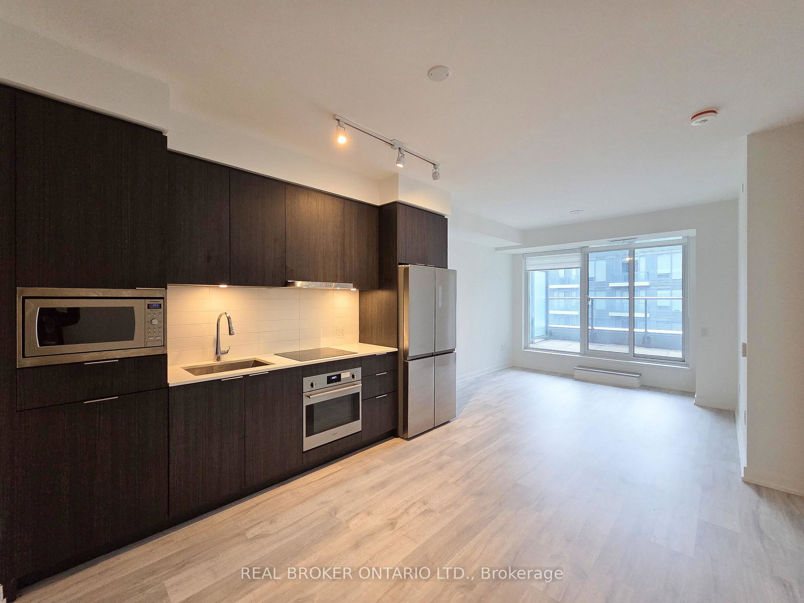 8-olympic-garden-drive-north-york-ontario-c13108622