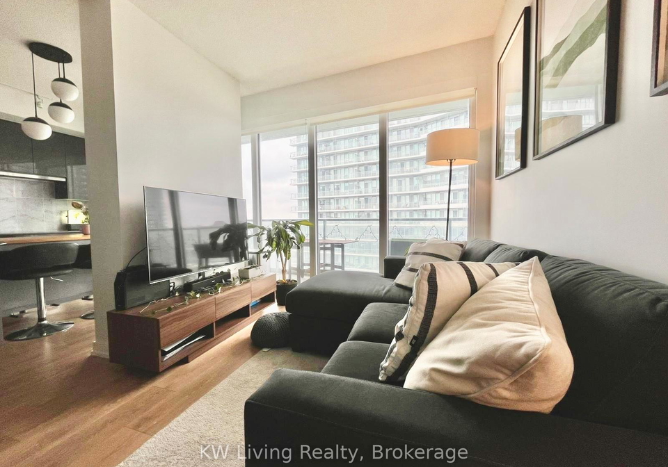 117-mcmahon-drive-north-york-ontario-c13108628