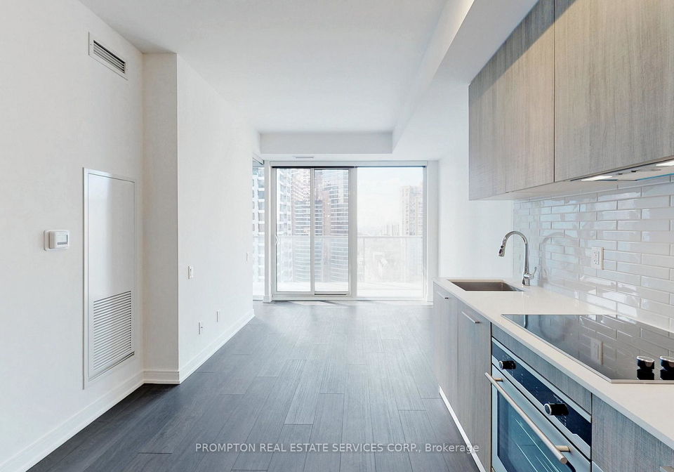 3-gloucester-street-toronto-ontario-c13108634