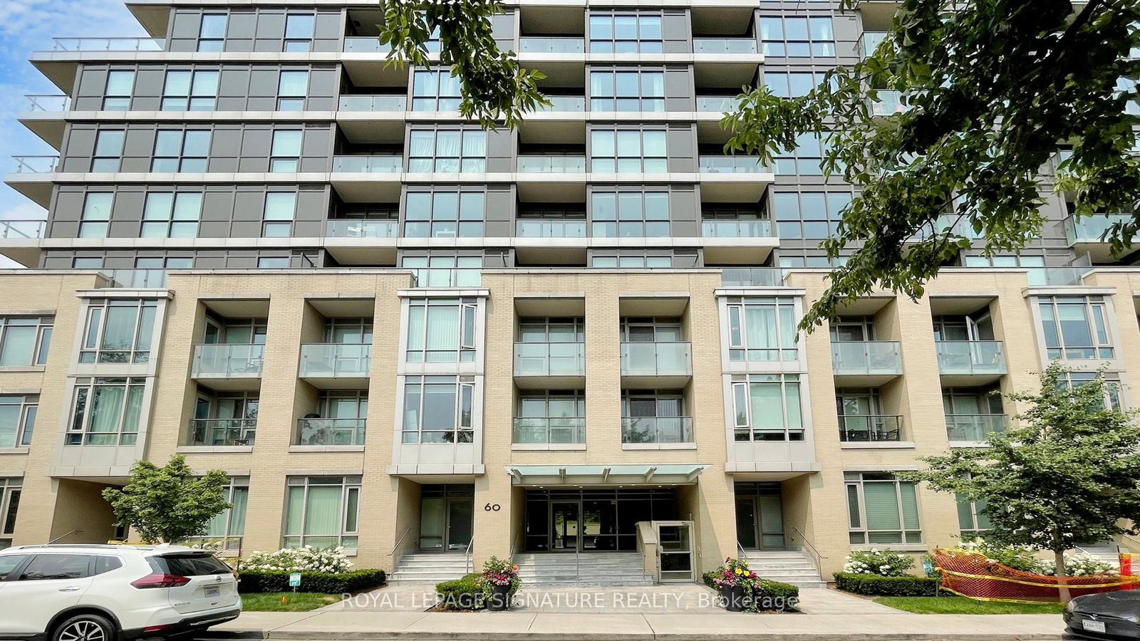 60-berwick-avenue-toronto-ontario-c13108702