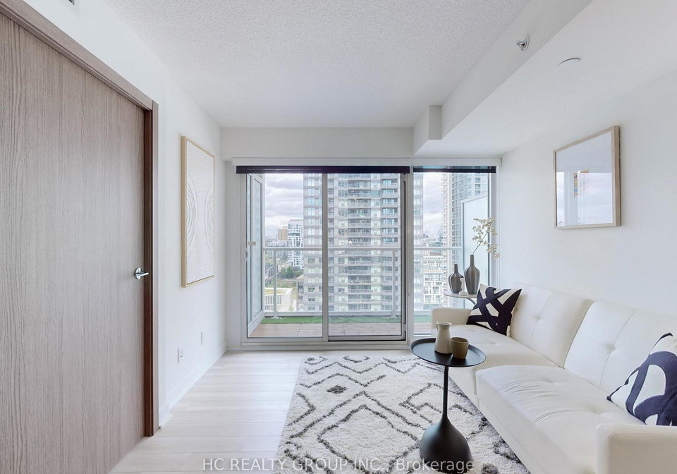 17-bathurst-street-toronto-ontario-c13108706