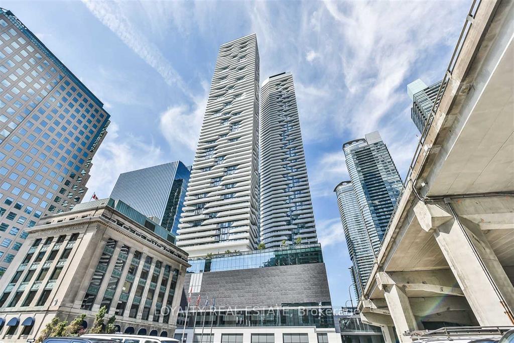 88-harbour-street-toronto-ontario-c13108746
