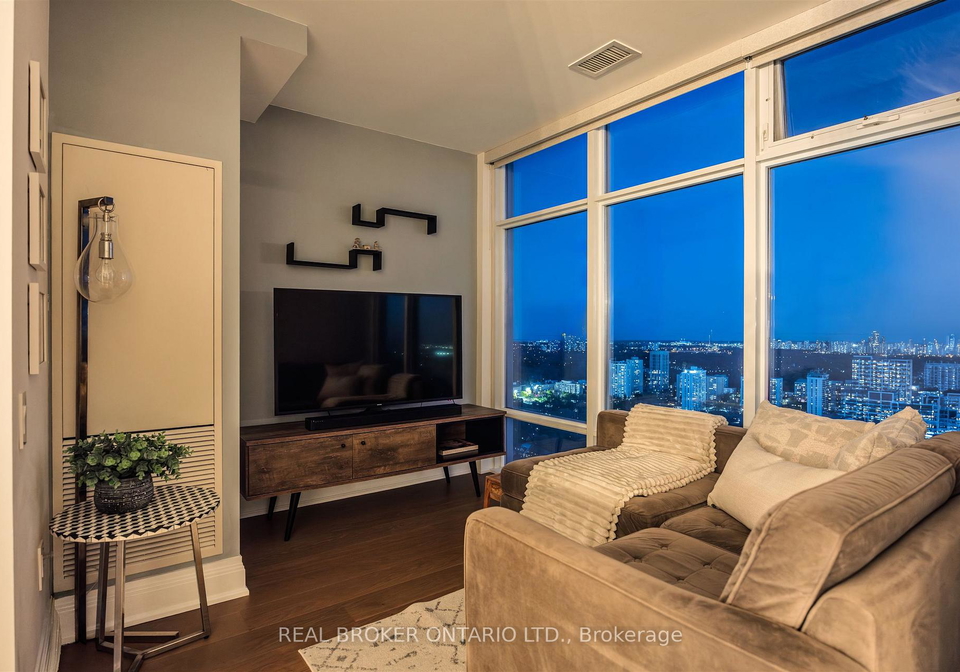 2191-yonge-street-toronto-ontario-c13108804