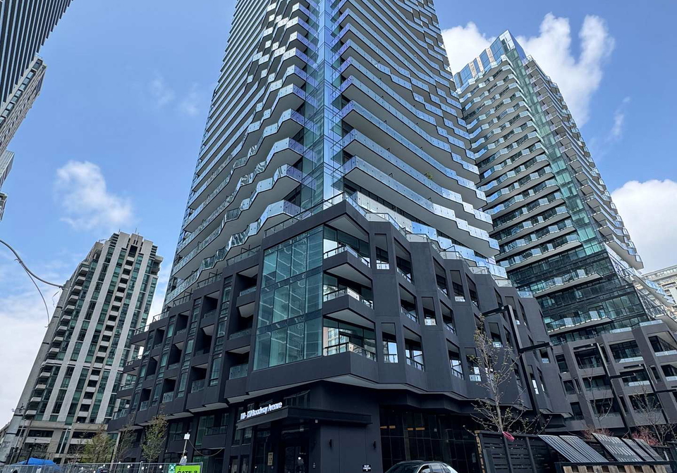 110-broadway-avenue-toronto-ontario-c13108950